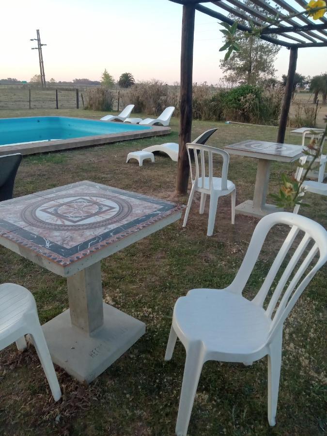 Hospedaje El Rincon San Antonio de Areco Bagian luar foto